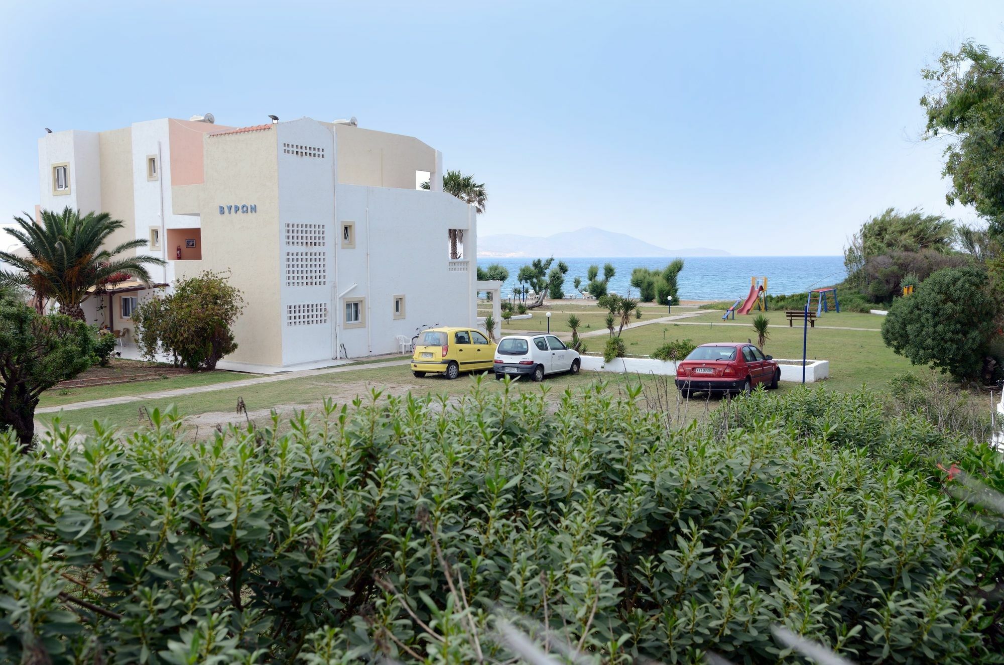 Byron Apartments Tigaki Eksteriør bilde
